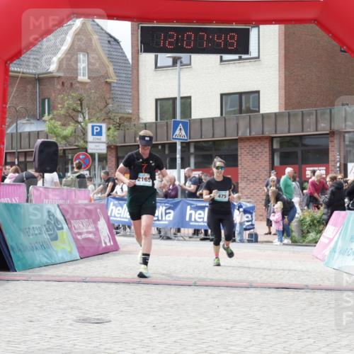 10.05.2026 - 8. Wedeler Halbmarathon Yannick Fuchs http://msf.ph/oto/9725774 10.05.2026 12:07:47 Ziel 475, 2185 meine-sportfotos.de