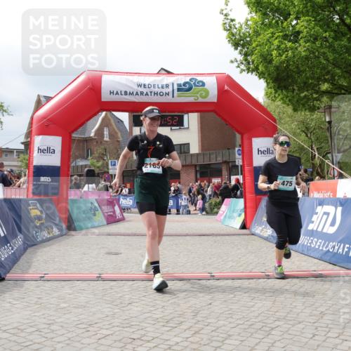 10.05.2026 - 8. Wedeler Halbmarathon Yannick Fuchs http://msf.ph/oto/9725816 10.05.2026 12:07:50 Ziel 475, 642, 726, 2185 meine-sportfotos.de
