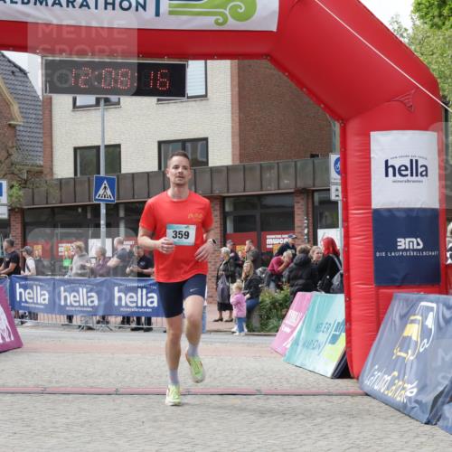 10.05.2026 - 8. Wedeler Halbmarathon Yannick Fuchs http://msf.ph/oto/9725988 10.05.2026 12:08:14 Ziel 359 meine-sportfotos.de