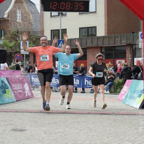 10.05.2026 - 8. Wedeler Halbmarathon Yannick Fuchs http://msf.ph/oto/9726239 10.05.2026 12:08:33 Ziel 171, 254, 376, 384, 1002 meine-sportfotos.de