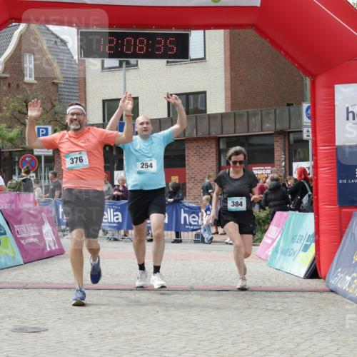 10.05.2026 - 8. Wedeler Halbmarathon Yannick Fuchs http://msf.ph/oto/9726245 10.05.2026 12:08:33 Ziel 171, 254, 376, 384, 1002 meine-sportfotos.de