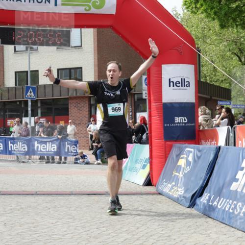 10.05.2026 - 8. Wedeler Halbmarathon Yannick Fuchs http://msf.ph/oto/9726384 10.05.2026 12:08:54 Ziel 431, 969 meine-sportfotos.de