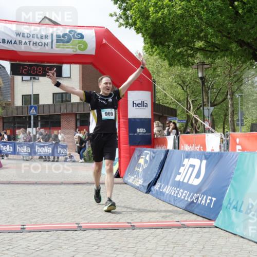 10.05.2026 - 8. Wedeler Halbmarathon Yannick Fuchs http://msf.ph/oto/9726398 10.05.2026 12:08:54 Ziel 431, 969 meine-sportfotos.de