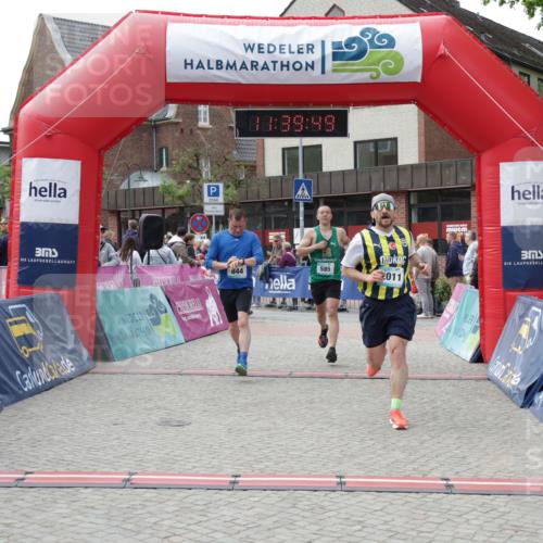 10.05.2026 - 8. Wedeler Halbmarathon Yannick Fuchs http://msf.ph/oto/9726401 10.05.2026 11:39:48 Ziel 402, 434, 585, 844, 1028, 1054, 2011 meine-sportfotos.de