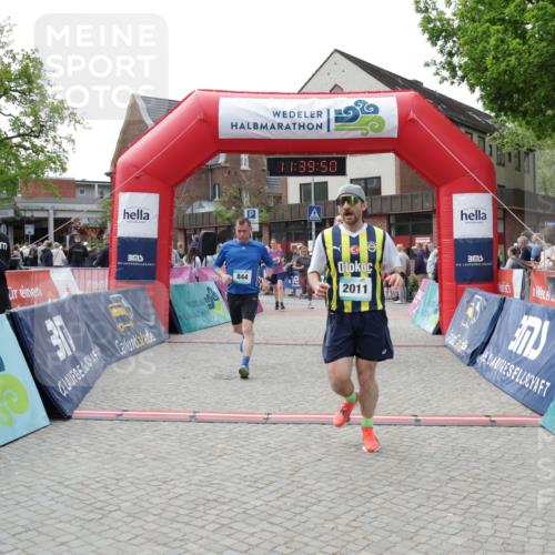 10.05.2026 - 8. Wedeler Halbmarathon Yannick Fuchs http://msf.ph/oto/9726425 10.05.2026 11:39:48 Ziel 402, 434, 585, 844, 1028, 1054, 2011 meine-sportfotos.de