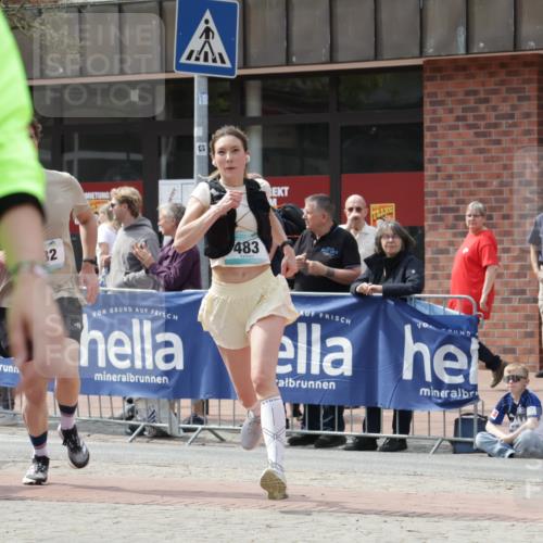 10.05.2026 - 8. Wedeler Halbmarathon Yannick Fuchs http://msf.ph/oto/9726533 10.05.2026 12:09:04 Ziel 132, 309, 483 meine-sportfotos.de