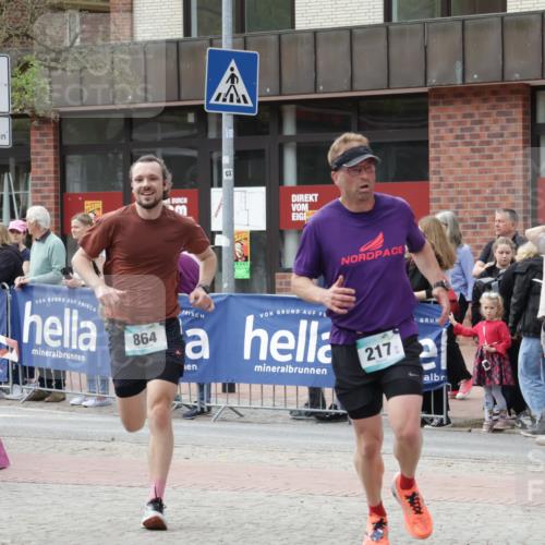 10.05.2026 - 8. Wedeler Halbmarathon Yannick Fuchs http://msf.ph/oto/9726622 10.05.2026 11:40:00 Ziel 217, 864, 2058, 2175 meine-sportfotos.de
