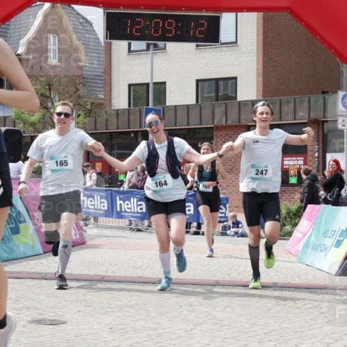 10.05.2026 - 8. Wedeler Halbmarathon Yannick Fuchs http://msf.ph/oto/9726624 10.05.2026 12:09:10 Ziel 132, 164, 165, 247, 255, 483, 762, 1039 meine-sportfotos.de