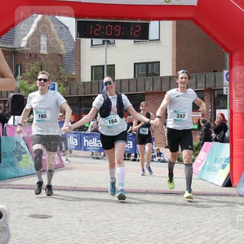 10.05.2026 - 8. Wedeler Halbmarathon Yannick Fuchs http://msf.ph/oto/9726628 10.05.2026 12:09:10 Ziel 132, 164, 165, 247, 255, 483, 762, 1039 meine-sportfotos.de