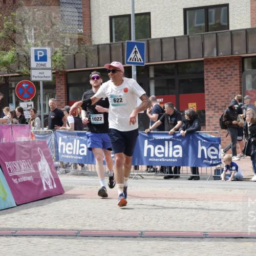 10.05.2026 - 8. Wedeler Halbmarathon Yannick Fuchs http://msf.ph/oto/9726745 10.05.2026 12:09:26 Ziel 622, 1022 meine-sportfotos.de