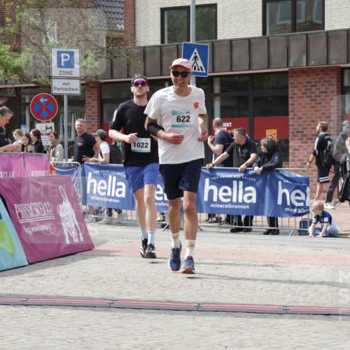 10.05.2026 - 8. Wedeler Halbmarathon Yannick Fuchs http://msf.ph/oto/9726755 10.05.2026 12:09:27 Ziel 622, 1022 meine-sportfotos.de