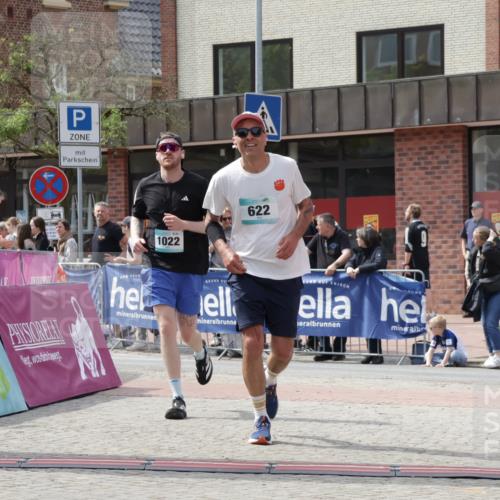 10.05.2026 - 8. Wedeler Halbmarathon Yannick Fuchs http://msf.ph/oto/9726760 10.05.2026 12:09:27 Ziel 622, 1022 meine-sportfotos.de