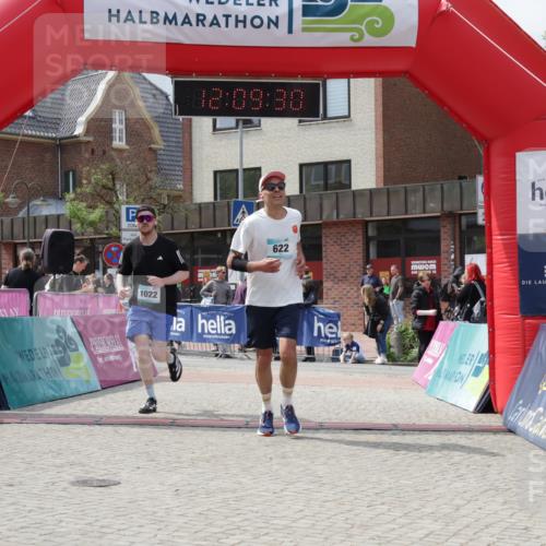 10.05.2026 - 8. Wedeler Halbmarathon Yannick Fuchs http://msf.ph/oto/9726773 10.05.2026 12:09:28 Ziel 622, 1022, 2173 meine-sportfotos.de