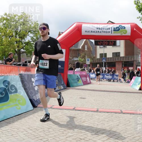 10.05.2026 - 8. Wedeler Halbmarathon Yannick Fuchs http://msf.ph/oto/9726811 10.05.2026 12:09:30 Ziel 622, 1022, 2173 meine-sportfotos.de