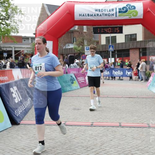 10.05.2026 - 8. Wedeler Halbmarathon Yannick Fuchs http://msf.ph/oto/9726863 10.05.2026 11:40:13 Ziel 275, 628, 817, 1029 meine-sportfotos.de