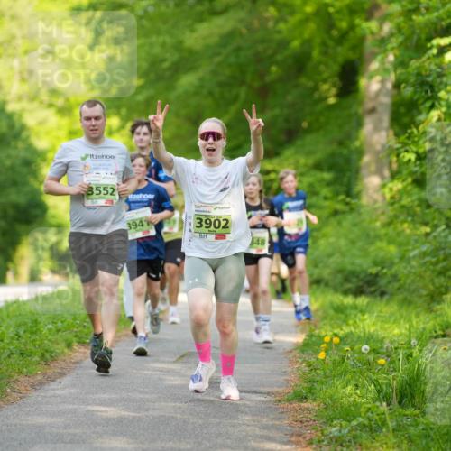 09.05.2026 - Störlauf LAZAROV Photography http://msf.ph/oto/9726880 09.05.2026 17:23:58 Laufen 3552, 394, 3902, 848 meine-sportfotos.de