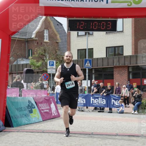 10.05.2026 - 8. Wedeler Halbmarathon Yannick Fuchs http://msf.ph/oto/9727010 10.05.2026 12:10:02 Ziel 2018 meine-sportfotos.de