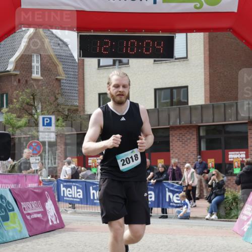 10.05.2026 - 8. Wedeler Halbmarathon Yannick Fuchs http://msf.ph/oto/9727023 10.05.2026 12:10:02 Ziel 2018 meine-sportfotos.de