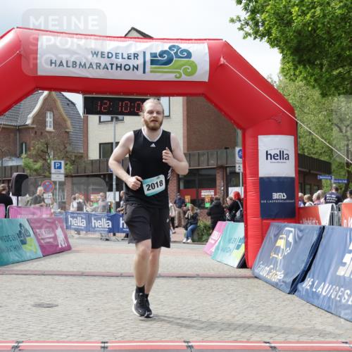 10.05.2026 - 8. Wedeler Halbmarathon Yannick Fuchs http://msf.ph/oto/9727037 10.05.2026 12:10:03 Ziel 2018 meine-sportfotos.de