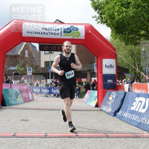 10.05.2026 - 8. Wedeler Halbmarathon Yannick Fuchs http://msf.ph/oto/9727041 10.05.2026 12:10:03 Ziel 2018 meine-sportfotos.de
