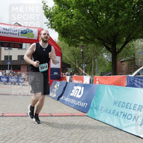 10.05.2026 - 8. Wedeler Halbmarathon Yannick Fuchs http://msf.ph/oto/9727052 10.05.2026 12:10:04 Ziel 2018 meine-sportfotos.de