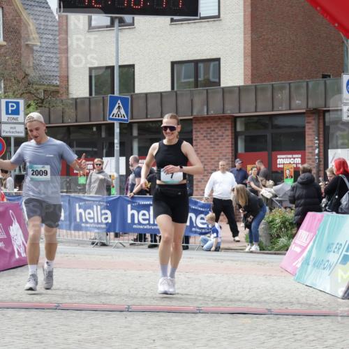 10.05.2026 - 8. Wedeler Halbmarathon Yannick Fuchs http://msf.ph/oto/9727101 10.05.2026 12:10:09 Ziel 7, 2009 meine-sportfotos.de