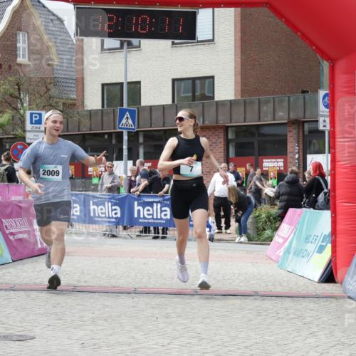 10.05.2026 - 8. Wedeler Halbmarathon Yannick Fuchs http://msf.ph/oto/9727113 10.05.2026 12:10:10 Ziel 7, 2009 meine-sportfotos.de