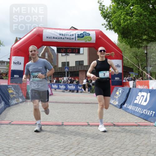 10.05.2026 - 8. Wedeler Halbmarathon Yannick Fuchs http://msf.ph/oto/9727154 10.05.2026 12:10:11 Ziel 7, 2009 meine-sportfotos.de