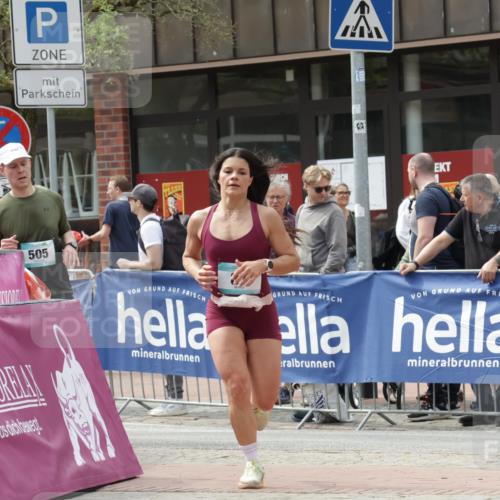 10.05.2026 - 8. Wedeler Halbmarathon Yannick Fuchs http://msf.ph/oto/9727184 10.05.2026 12:10:19 Ziel 87, 505 meine-sportfotos.de