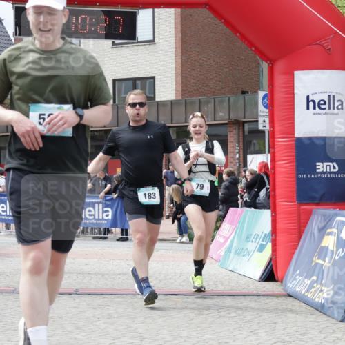 10.05.2026 - 8. Wedeler Halbmarathon Yannick Fuchs http://msf.ph/oto/9727297 10.05.2026 12:10:25 Ziel 79, 87, 183, 311, 505 meine-sportfotos.de