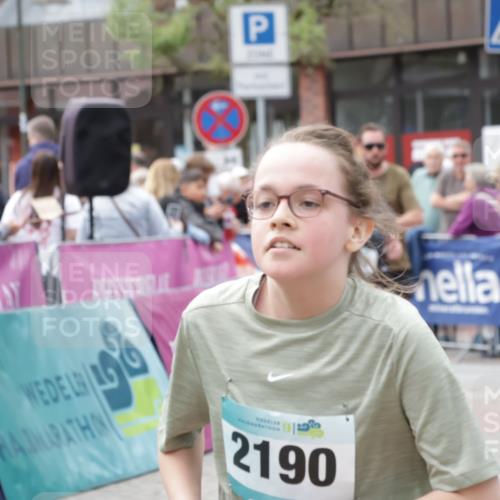 10.05.2026 - 8. Wedeler Halbmarathon Yannick Fuchs http://msf.ph/oto/9727370 10.05.2026 11:41:01 Ziel 679, 893, 968, 2190 meine-sportfotos.de