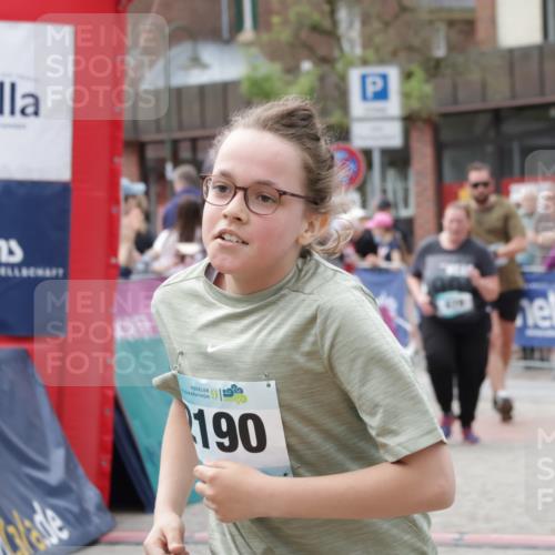 10.05.2026 - 8. Wedeler Halbmarathon Yannick Fuchs http://msf.ph/oto/9727375 10.05.2026 11:41:02 Ziel 540, 679, 893, 968, 2190 meine-sportfotos.de