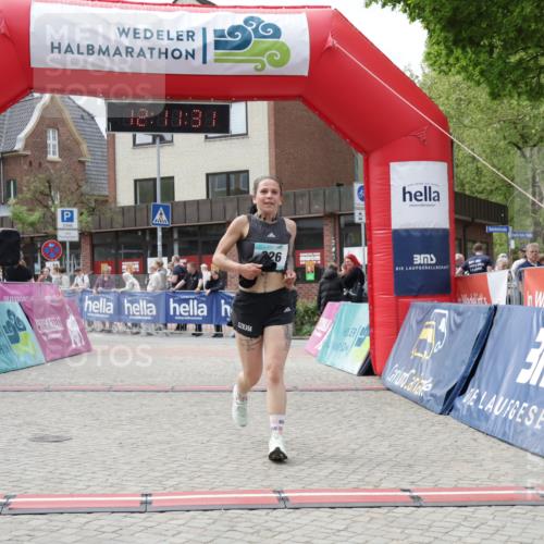 10.05.2026 - 8. Wedeler Halbmarathon Yannick Fuchs http://msf.ph/oto/9727769 10.05.2026 12:11:29 Ziel 226 meine-sportfotos.de