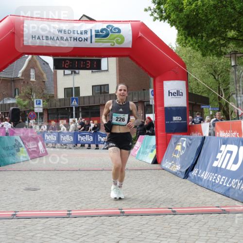 10.05.2026 - 8. Wedeler Halbmarathon Yannick Fuchs http://msf.ph/oto/9727774 10.05.2026 12:11:29 Ziel 226 meine-sportfotos.de