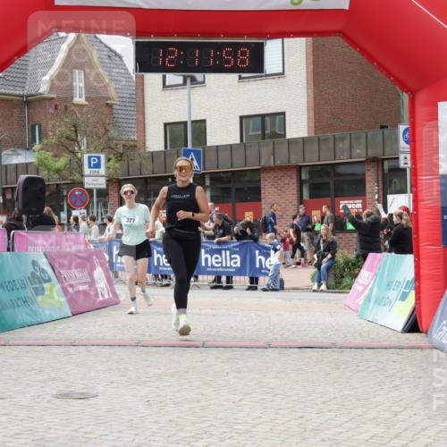 10.05.2026 - 8. Wedeler Halbmarathon Yannick Fuchs http://msf.ph/oto/9727857 10.05.2026 12:11:57 Ziel 377, 429 meine-sportfotos.de
