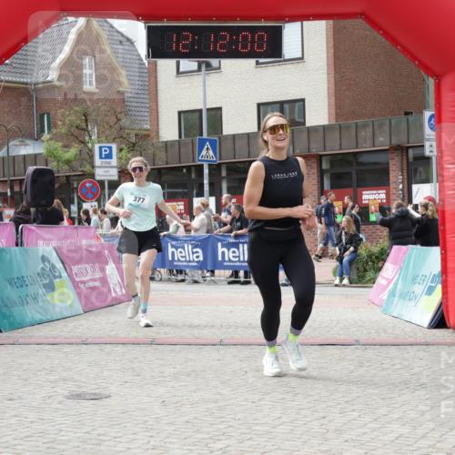 10.05.2026 - 8. Wedeler Halbmarathon Yannick Fuchs http://msf.ph/oto/9727873 10.05.2026 12:11:58 Ziel 377, 429 meine-sportfotos.de