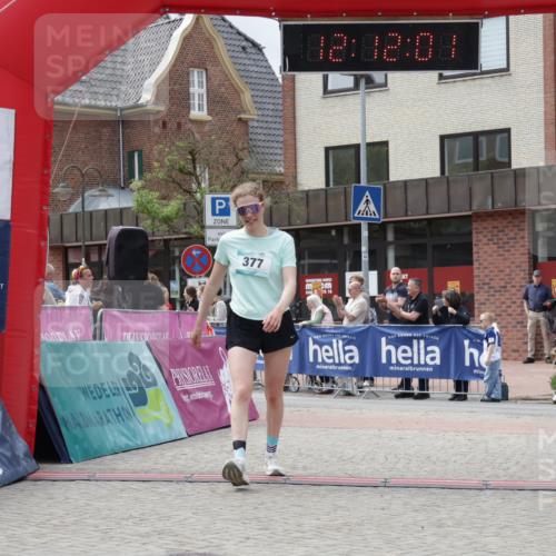 10.05.2026 - 8. Wedeler Halbmarathon Yannick Fuchs http://msf.ph/oto/9727883 10.05.2026 12:11:59 Ziel 377, 429 meine-sportfotos.de