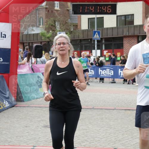 10.05.2026 - 8. Wedeler Halbmarathon Yannick Fuchs http://msf.ph/oto/9727923 10.05.2026 11:41:44 Ziel 248, 453, 751, 812, 923, 924, 2238 meine-sportfotos.de