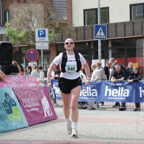 10.05.2026 - 8. Wedeler Halbmarathon Yannick Fuchs http://msf.ph/oto/9727946 10.05.2026 12:12:07 Ziel 149, 545, 601 meine-sportfotos.de