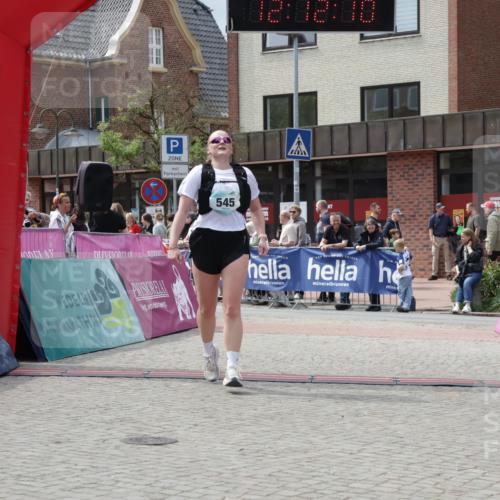 10.05.2026 - 8. Wedeler Halbmarathon Yannick Fuchs http://msf.ph/oto/9727968 10.05.2026 12:12:08 Ziel 149, 545, 601 meine-sportfotos.de