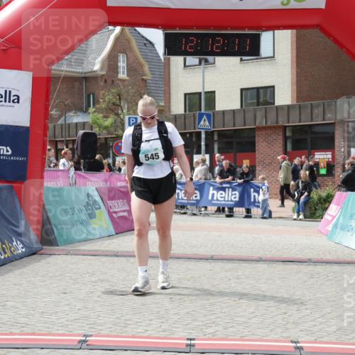 10.05.2026 - 8. Wedeler Halbmarathon Yannick Fuchs http://msf.ph/oto/9727993 10.05.2026 12:12:09 Ziel 149, 545, 601 meine-sportfotos.de