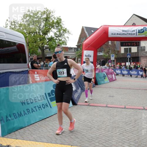 10.05.2026 - 8. Wedeler Halbmarathon Yannick Fuchs http://msf.ph/oto/9728074 10.05.2026 11:41:55 Ziel 108, 223 meine-sportfotos.de