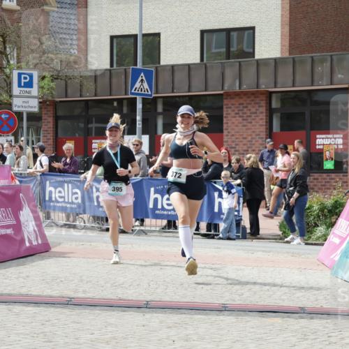 10.05.2026 - 8. Wedeler Halbmarathon Yannick Fuchs http://msf.ph/oto/9728118 10.05.2026 12:12:26 Ziel 323, 372 meine-sportfotos.de