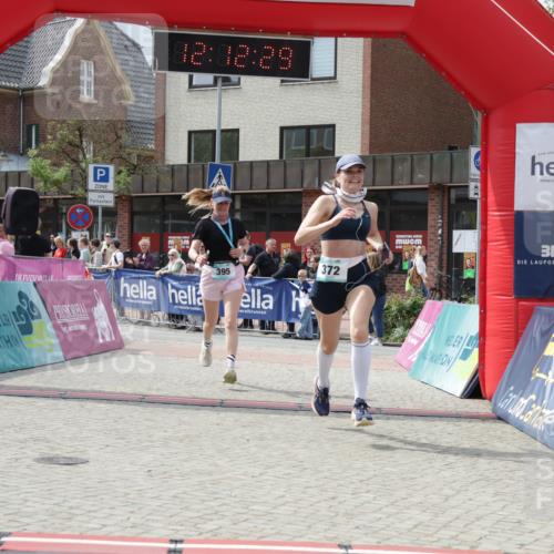 10.05.2026 - 8. Wedeler Halbmarathon Yannick Fuchs http://msf.ph/oto/9728149 10.05.2026 12:12:27 Ziel 372 meine-sportfotos.de