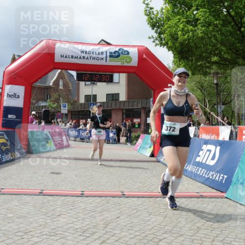10.05.2026 - 8. Wedeler Halbmarathon Yannick Fuchs http://msf.ph/oto/9728180 10.05.2026 12:12:28 Ziel 372 meine-sportfotos.de