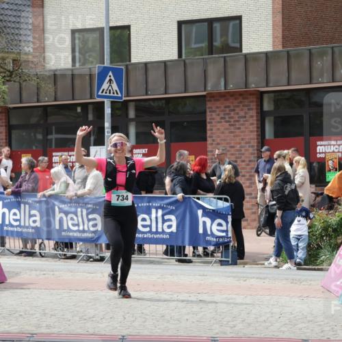 10.05.2026 - 8. Wedeler Halbmarathon Yannick Fuchs http://msf.ph/oto/9728492 10.05.2026 12:13:29 Ziel 634, 734 meine-sportfotos.de