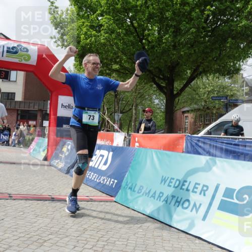 10.05.2026 - 8. Wedeler Halbmarathon Yannick Fuchs http://msf.ph/oto/9728662 10.05.2026 12:13:41 Ziel 73, 703 meine-sportfotos.de