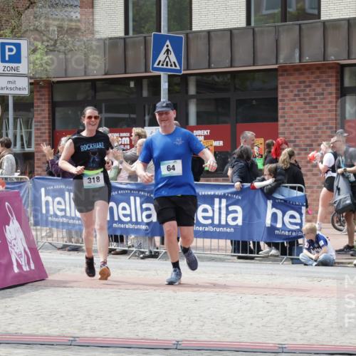 10.05.2026 - 8. Wedeler Halbmarathon Yannick Fuchs http://msf.ph/oto/9728687 10.05.2026 12:14:00 Ziel 64, 318 meine-sportfotos.de