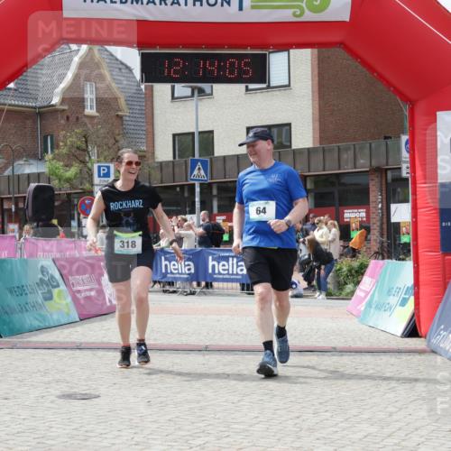 10.05.2026 - 8. Wedeler Halbmarathon Yannick Fuchs http://msf.ph/oto/9728760 10.05.2026 12:14:03 Ziel 64, 318, 2008 meine-sportfotos.de