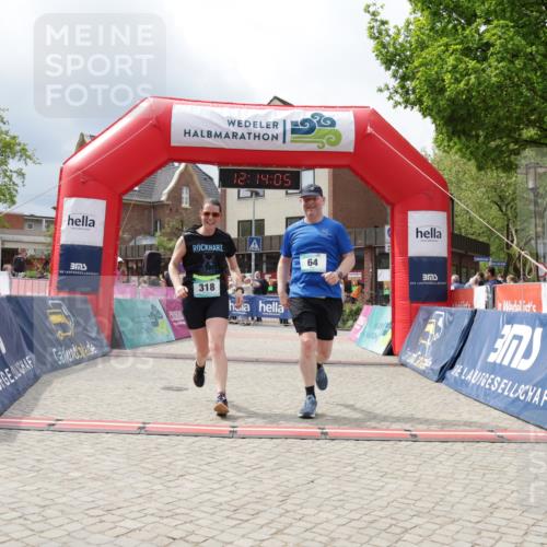 10.05.2026 - 8. Wedeler Halbmarathon Yannick Fuchs http://msf.ph/oto/9728768 10.05.2026 12:14:04 Ziel 64, 318, 2008 meine-sportfotos.de